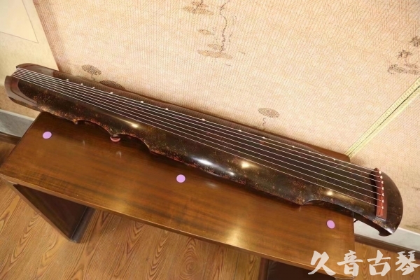 红河哈尼族彝族自治州●久音古琴  ●臻品推荐  20230516[犀牛皮纹伏羲]
