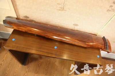 红河哈尼族彝族自治州●久音古琴  ●今日推荐20230605  [断纹仲尼式]