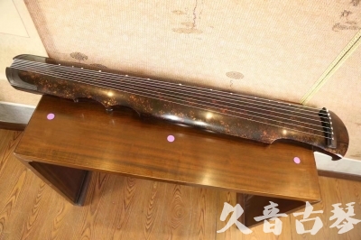 红河哈尼族彝族自治州●久音古琴  ●臻品推荐20230720 [犀牛皮纹伏羲式]