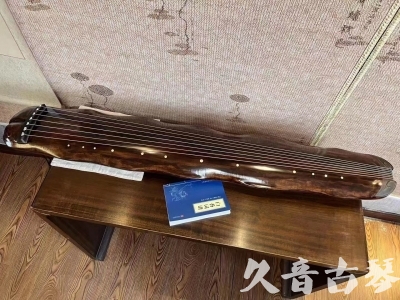 红河哈尼族彝族自治州●久音古琴  ●今日推荐 20230830 【冰丝断纹蕉叶】