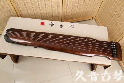 红河哈尼族彝族自治州●久音古琴   ●佳品推荐  20240708 [98CM小膝琴仲尼式]