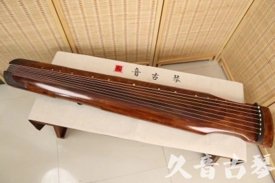 红河哈尼族彝族自治州●久音古琴  ●今日推荐 20240913 [断纹仲尼式]